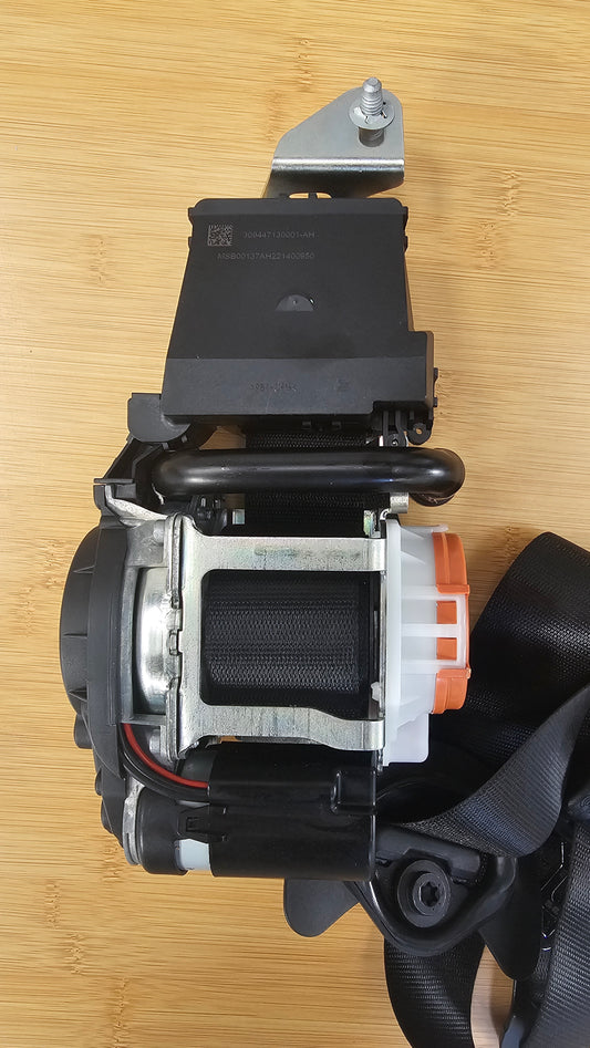 Ceinture avant droite Mercedes Classe A W177 – Réf. A1778606001 – Système PRE-SAFE