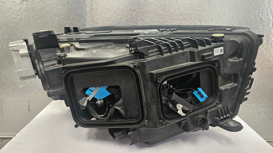 Phare avant gauche Digital Light Mercedes GLC W254 - Réf A2549066702 - Occasion