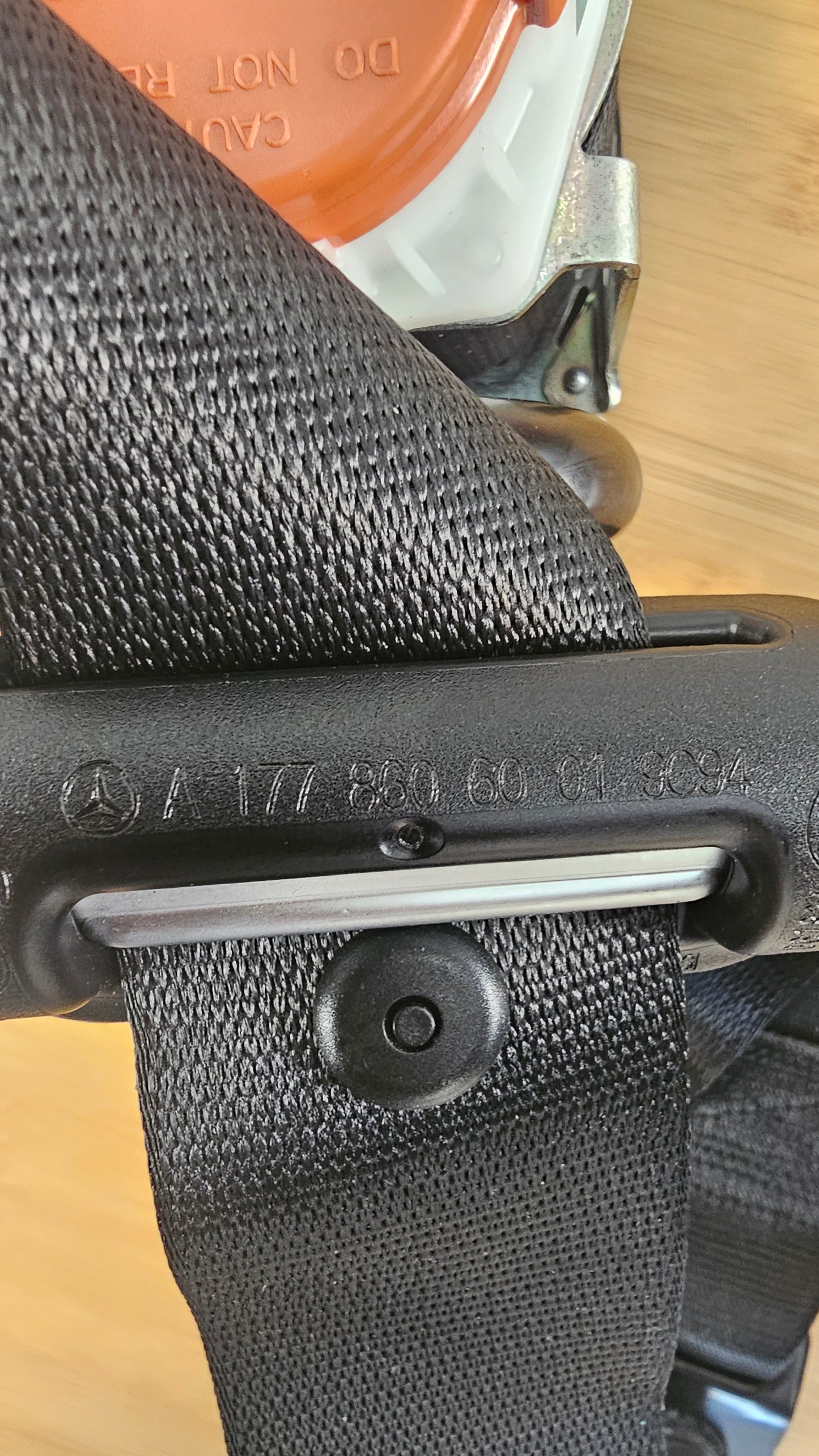 Ceinture avant droite Mercedes Classe A W177 – Réf. A1778606001 – Système PRE-SAFE