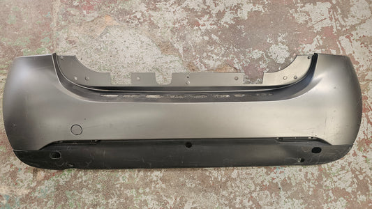Pare-chocs arrière Smart Fortwo 453 – Réf. A4538800140 – À repeindre